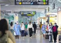 “机舱全是人,仿佛回到3年前!” 第一批阳康已到达三亚