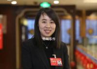 人口学家:八成大学生想生两娃