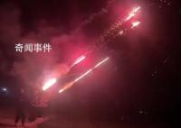 网红烟花加特林售价已翻四五倍 新春临近年味儿越来越浓