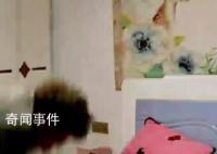 河南一女子被丈夫按床上暴力殴打 目前已到当地派出所报案