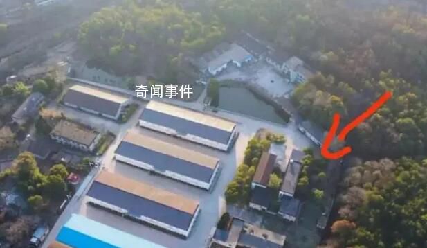 航拍胡鑫宇遗体发现地全貌 遗体在学校后山粮库找到