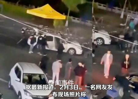 广西多人当街持械打砸车辆 警方回应