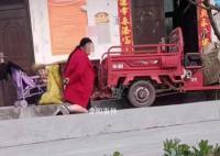 儿媳花80元打车被婆家罚跪 公公道歉