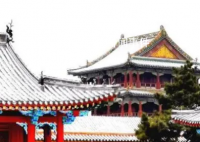 沈阳故宫春雪 殿顶一片洁白为人们平添几分欣喜