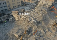 女排16人遇难地:瓦砾中散落球鞋