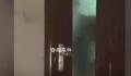 女生曝继父在其房装摄像头 官方回应