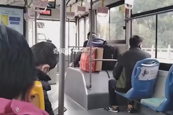 学生换乘32辆公交从合肥到上海上学 总路费76.8元
