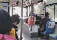 学生换乘32辆公交从合肥到上海上学 总路费76.8元