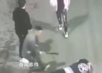 警方回应多人酒后持刀追砍邻桌男 犯罪嫌疑人已全部归案