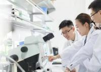 中国研发人员总量稳居世界首位 我国进入创新型国家行列