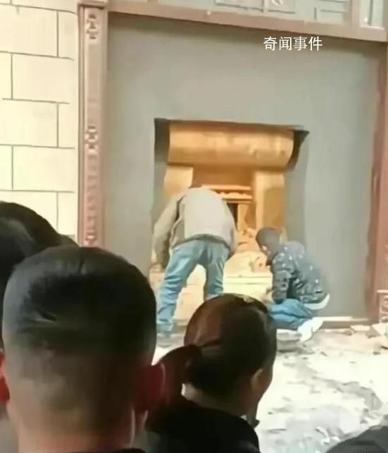河南滑县一男子持刀杀妻 已被批捕