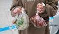 官方回应游客打包螺蛳粉上动车 可密封携带但勿食用