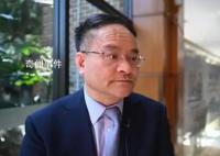 委员:大学生别太在意刚入职收入