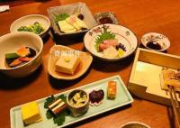 福岛滞销大米被制成餐具、包装盒