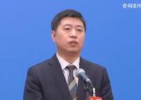 快递小哥每天给自己送上百包裹 这究竟是怎么回事