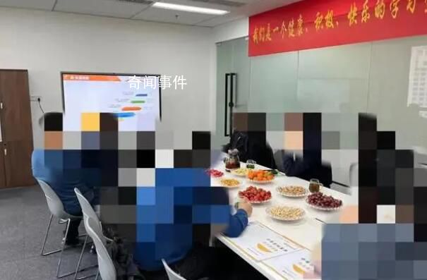 山西辞退倒水太满员工公司致歉 薪资已全部支付