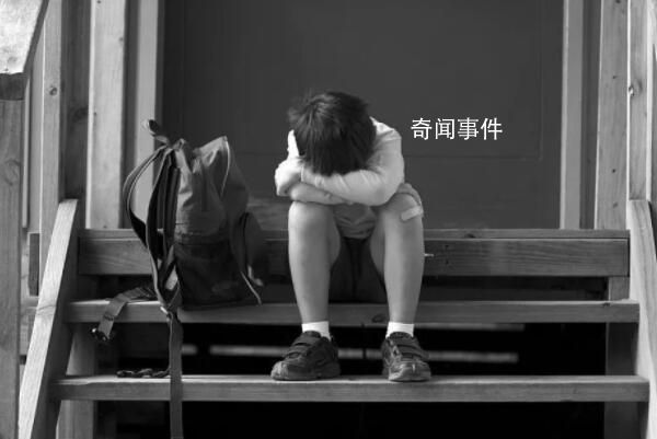 一个妈妈的反校园暴力“战斗” 给打人者处分是底线