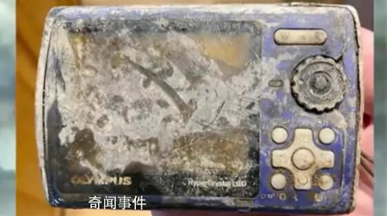 女子找回漂流13年相机拷出照片 相机内存卡仍可以使用