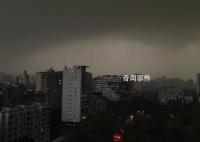 福州开启一键天黑模式 雷电冰雹预警连发