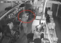 美国一唐人街多家店铺遭洗劫 至少7名窃贼作案