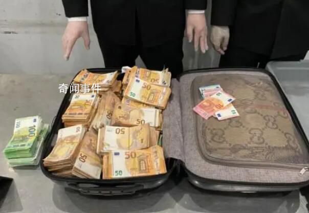 杭州海关行李箱中查获巨款 折合人民币约220万元
