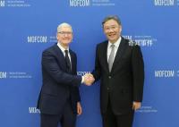 商务部部长会见苹果公司CEO库克