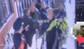 安徽一中学两男生与保安起冲突 警方已介入