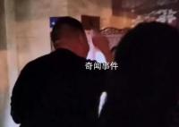 女子被困电梯酒店拒绝消防营救 酒店：停电导致电梯很安全
