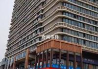 女子从十多层高楼坠亡 目击者发声