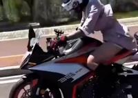 云南骑摩托去世女孩好友发声 怼网友是因为不喜欢被陌生人指点