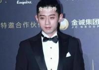 记者曝张继科已还清向邓莎借的钱 张继科曾向邓莎借过一笔钱