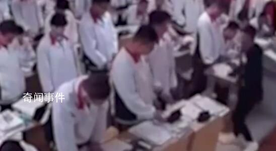 中学老师连续脚踹扇脸多名学生 老师的行为确实不合适正在开会讨论处理此事