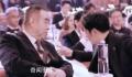 张颂文向陈凯歌介绍高叶 网友纷纷表示感慨