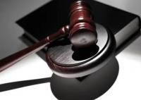 员工向前同事透露工资被开除 遂将公司告上法庭