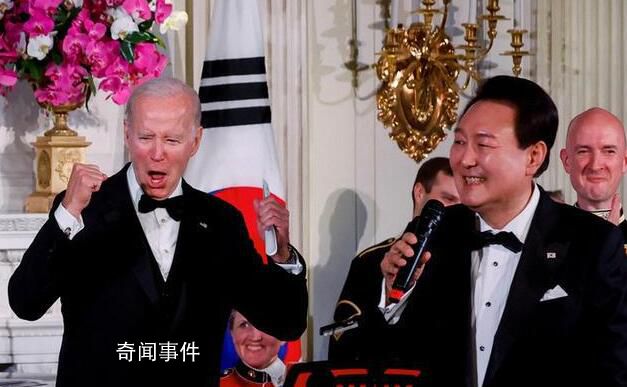 尹锡悦在白宫晚宴献唱《美国派》引得场下一片欢呼