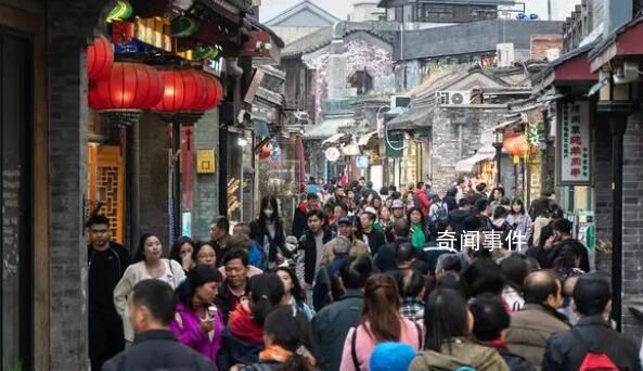 史上最火五一收官 价格涨了三成以上航班旅客量仍创新高