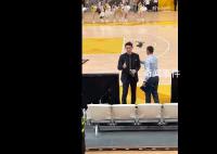 广厦球迷大喊“王博下课” 广厦在主场80-100不敌辽宁