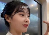同事否认挖呀挖黄老师辞职 连开多场直播
