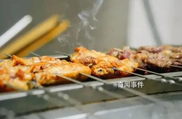 北京一高校把淄博烧烤搬进食堂 12.9元一套