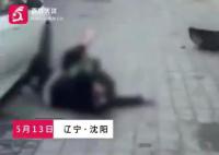 沈阳一车辆失控撞上行人及车辆 事故原因暂不便透露