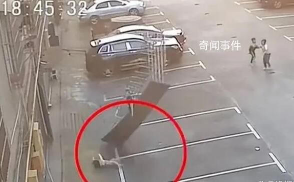 知情人称两儿童坠亡时大人正做饭 引起了社会关注和网友热议