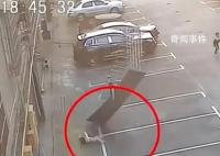 知情人称两儿童坠亡时大人正做饭 引起了社会关注和网友热议