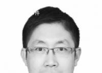 48岁交警被拖行700余米牺牲 致其严重受伤全力抢救无效