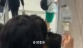 深夜举吊瓶赶地铁的女生发声 网友：打工人都不容易
