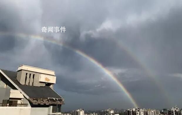 北京雨后双彩虹横跨天空 双彩虹的形成原因是什么