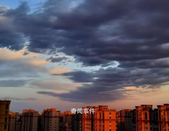 北京的云彩好似泼墨画 画面唯美治愈