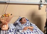 杭州跳桥救人小哥治疗康复费用全免 目前他骨折的部位不痛了