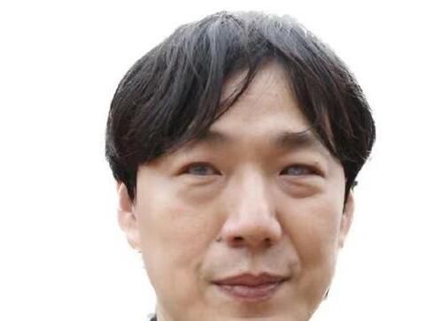 萧煌奇摘墨镜自证是盲人 这篇是假消息请撤除哦