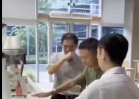 张勇请马云喝咖啡:记我账上