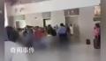 男子高铁站持刀刺2人致1死 警方：已到现场处置